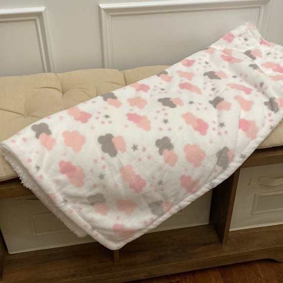 Stars and Clouds plush & Sherpa Baby Blanket - Picture 1 of 9